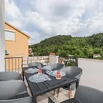 Villa Calendula